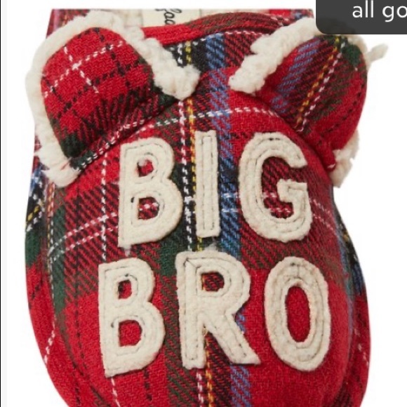 Fire Brick 'Big Bro Bear' Slipper - Kids Size 7-8 - Picture 3 of 4